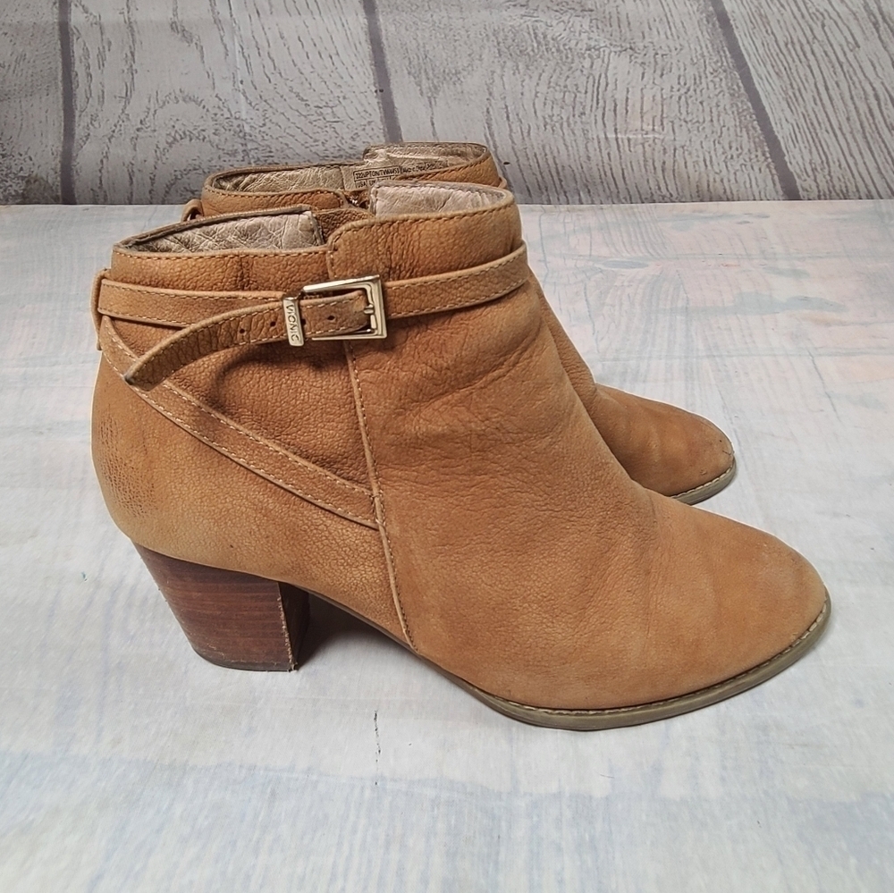 Vionic Uptown Leather Ankle Booties Size 8